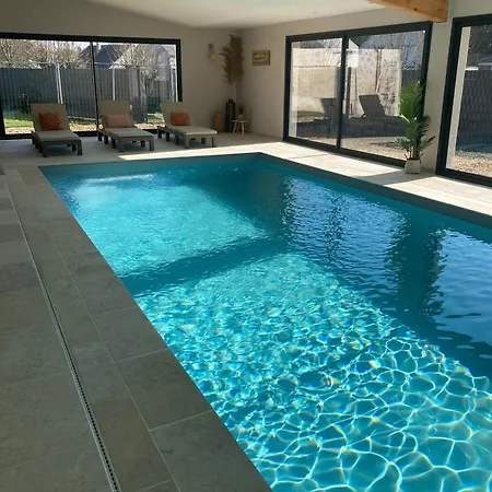 Bed & Breakfast Domaine Du Lion Rouge Piscine Et 4*