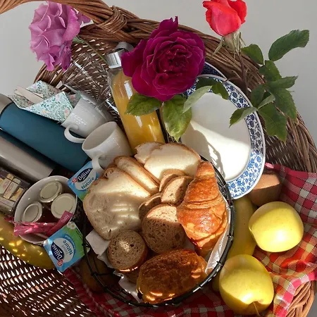 Domaine Du Lion Rouge Piscine Et Bed & Breakfast Coucy-le-Chateau-Auffrique