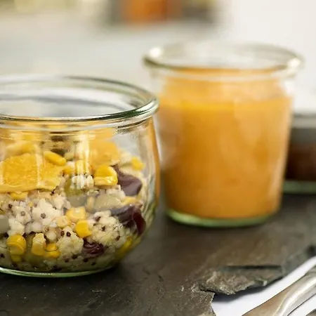 Domaine Du Lion Rouge Piscine Et Bed & Breakfast Coucy-le-Chateau-Auffrique