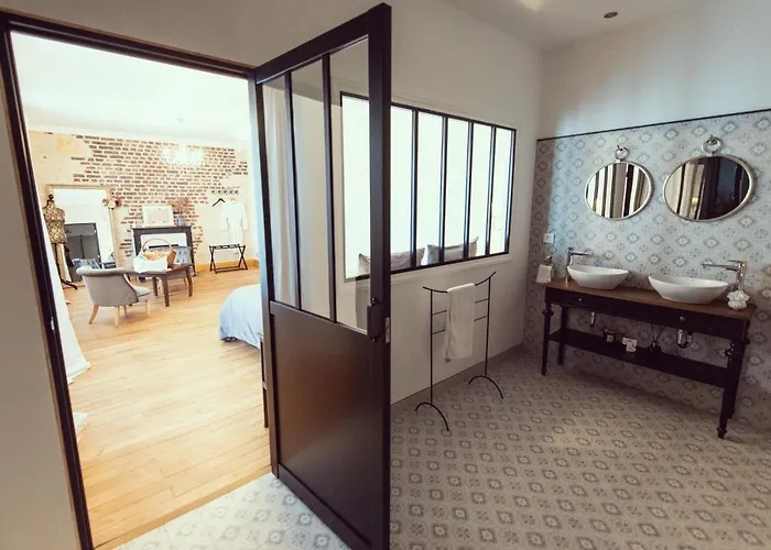 Domaine Du Lion Rouge Piscine Et 4* Coucy-le-Chateau-Auffrique