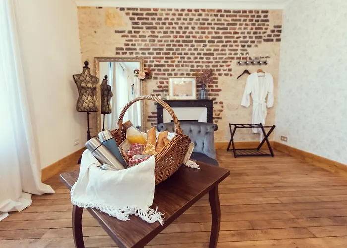 Bed & Breakfast Domaine Du Lion Rouge Piscine Et Coucy-le-Chateau-Auffrique