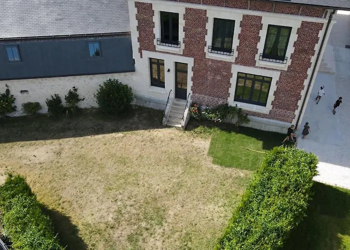 Domaine Du Lion Rouge Piscine Et 4* Coucy-le-Chateau-Auffrique