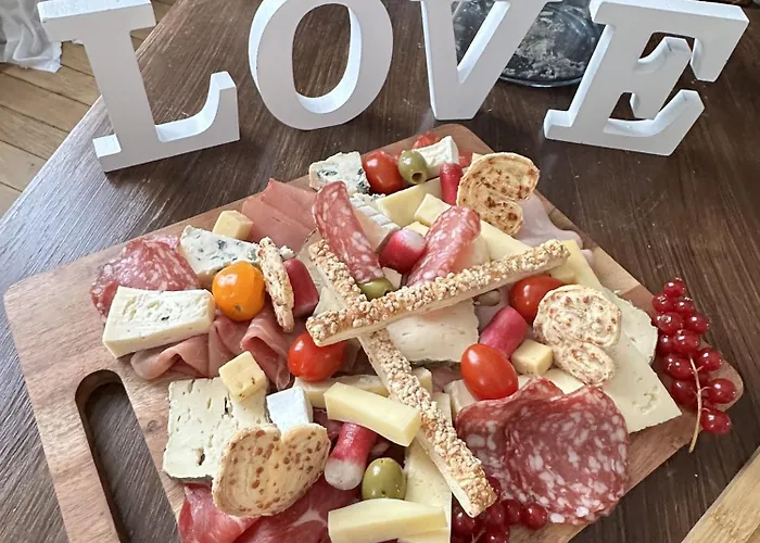 Domaine Du Lion Rouge Piscine Et Bed & Breakfast